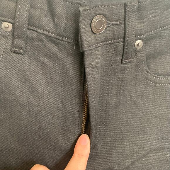 NWT Everlane Mid Rise Skinny Jean in Black - Picture 5 of 14